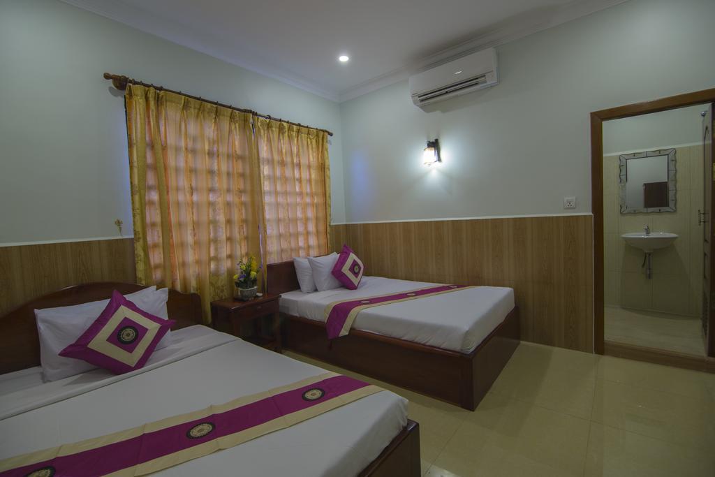 Serkirin Mary Angkor Villa Siem Reap Room photo