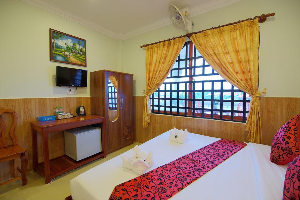 Serkirin Mary Angkor Villa Siem Reap Room photo
