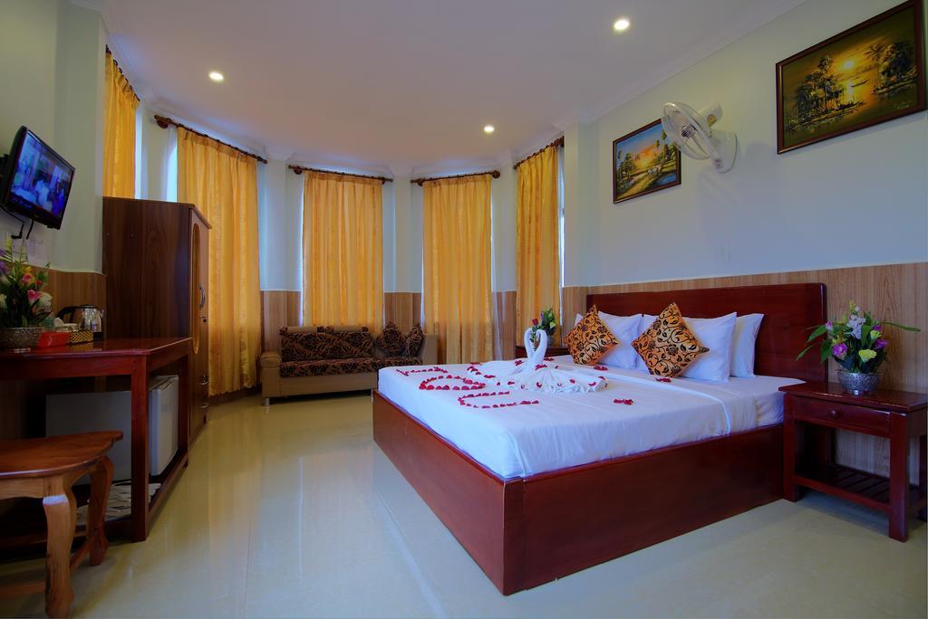 Serkirin Mary Angkor Villa Siem Reap Exterior photo
