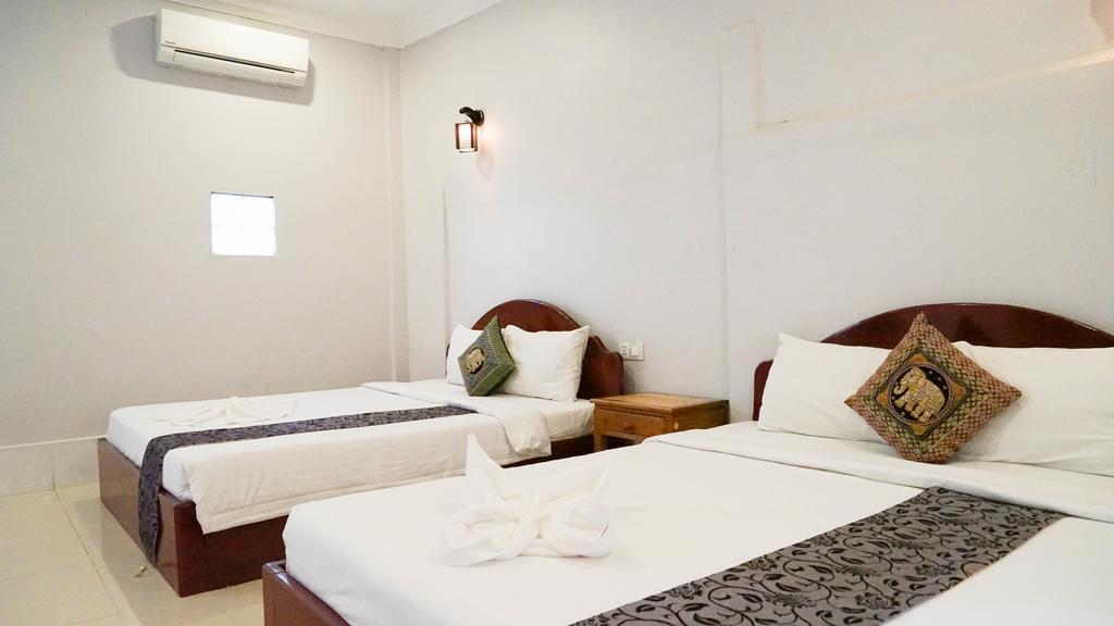 Serkirin Mary Angkor Villa Siem Reap Exterior photo